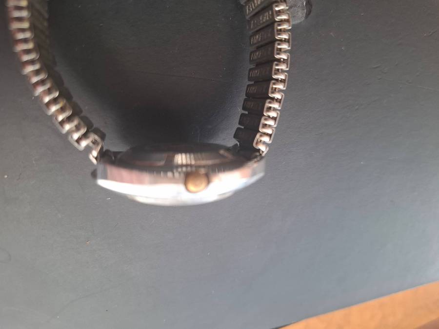 Broken Citizen Watch