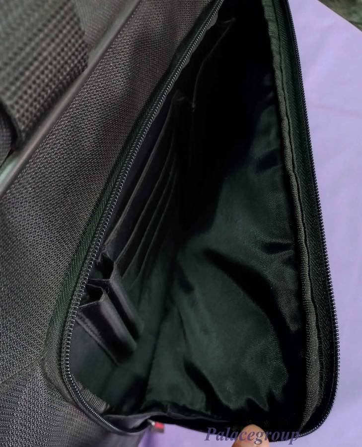 Laptop Carry Bag, Two Carry Straps And Shoulder Strap, 2 x Zipped Compartments, Size 15.6", 1pc