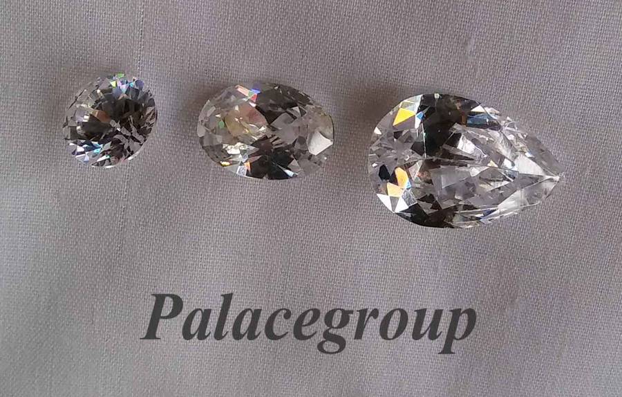 Zwarovski Crystal, 1 x Round Crystal, 1 x Pear Shape Crystal, 1 x Oval Shape Crystal ,See Info Below