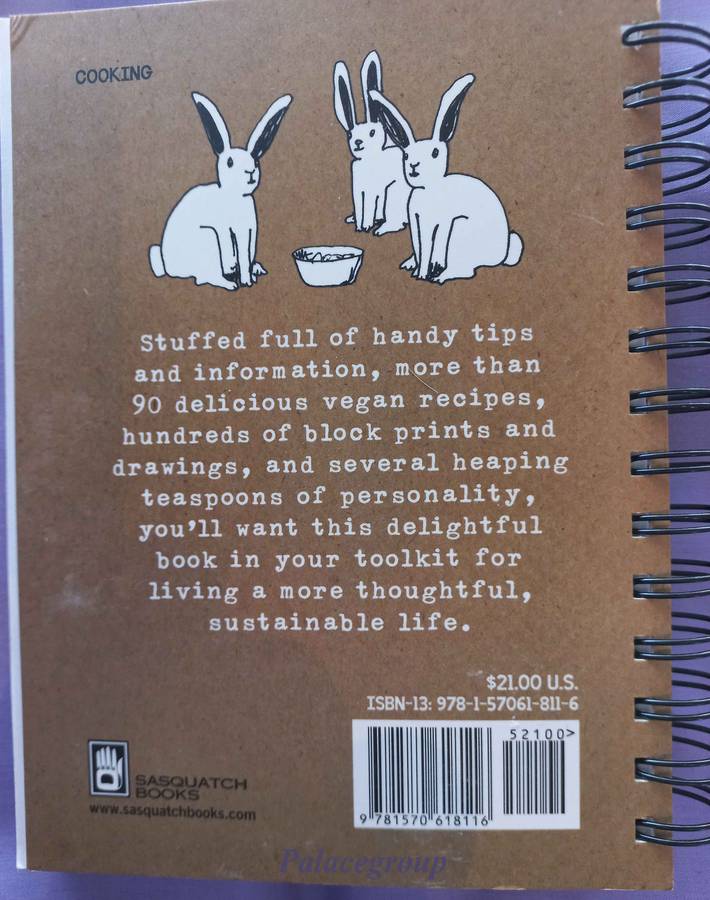 Rabbit Food Cookbook, Beth A. Barnett, +90 Vegan Recipes,  224 Pg, Paper Back