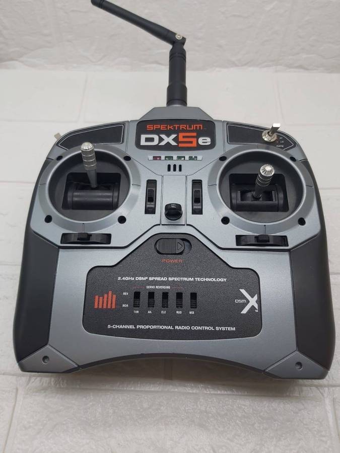 DX5e DX5e DSMX 5 Channel Transmitter only Mode 2