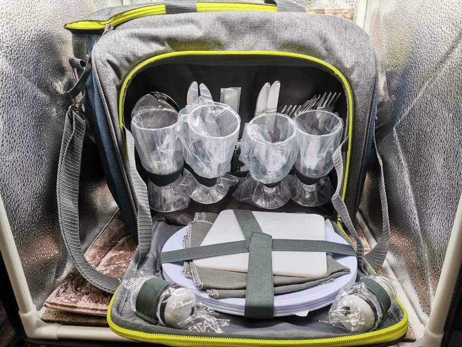 Bush Baby Retro 4 Person Picnic Bag