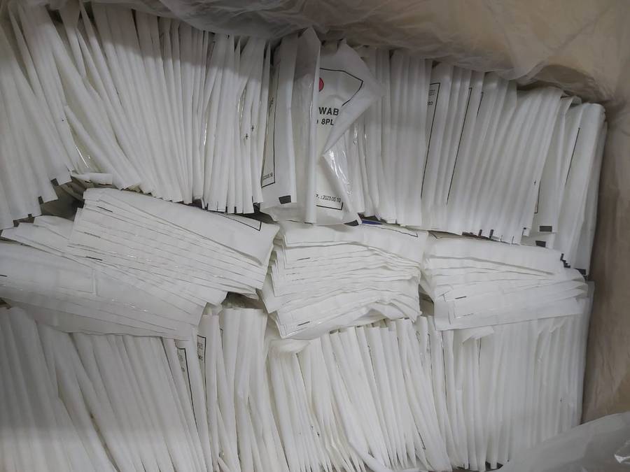 HI-CARE GAUZA SWABS 2500 PCS--BULK LOT