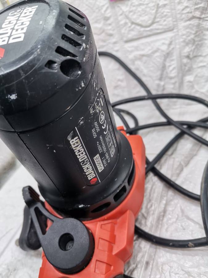 BLACK_&_DECKER 350W POWERFILE BELT SANDER (KA900E)