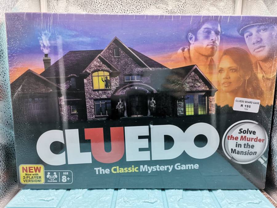 CLUEDO BOARD GAME