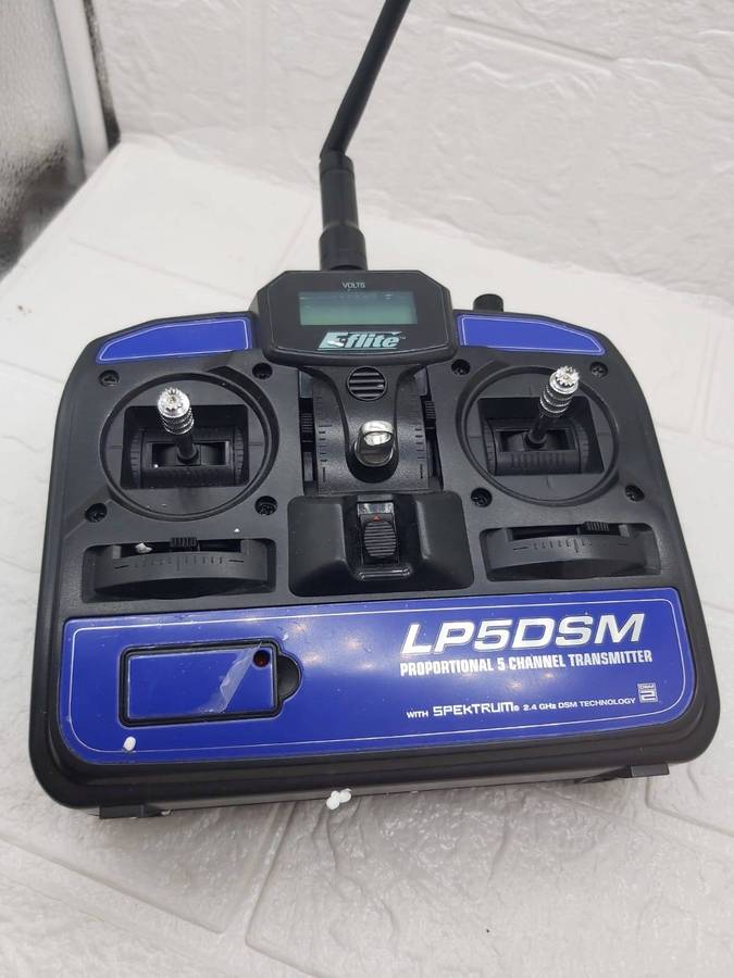 E-flite LP5DSM Proportional 5 Channel Transmitter