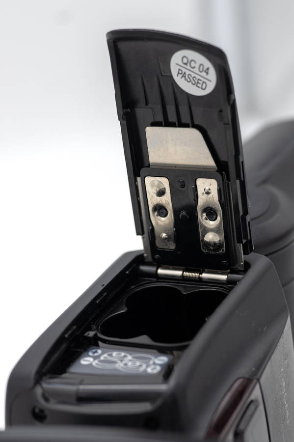 Yongnuo YN565EX for Canon + Pouch- Pre Owned