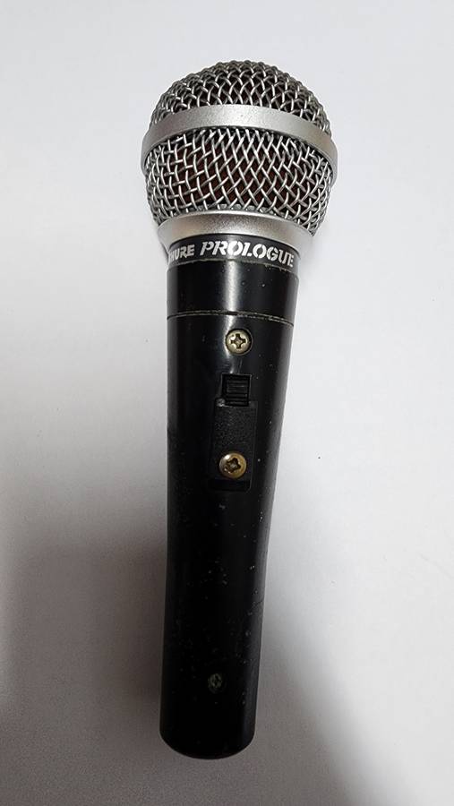 One lot of AKG & Shure Microphones ***READ DESCRIPTION***