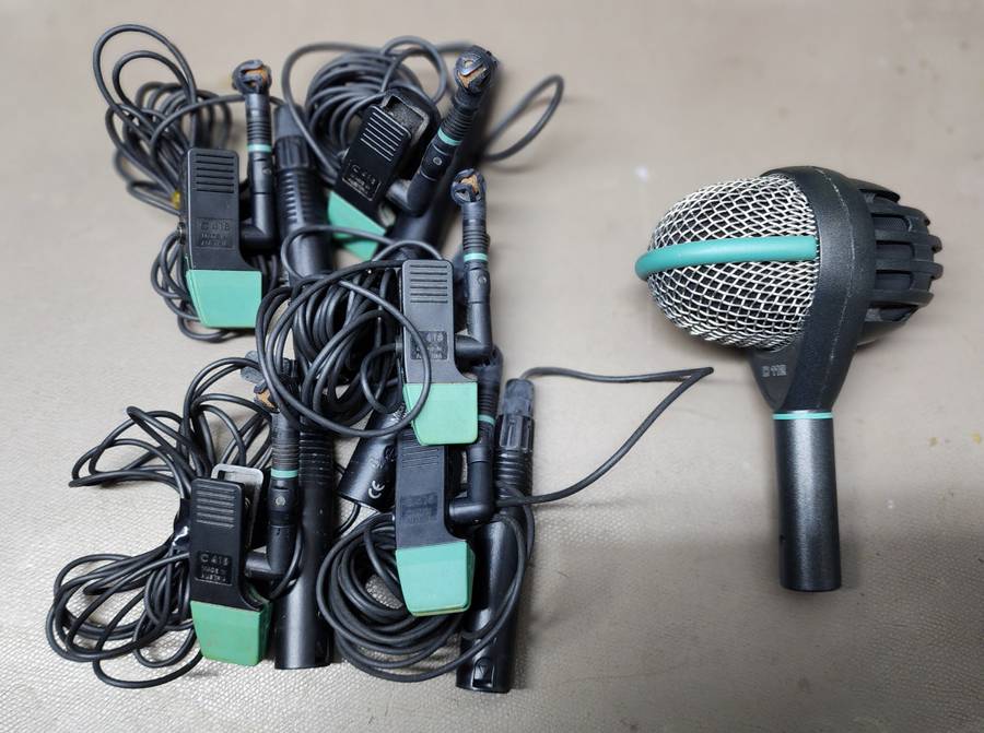 AKG Drum Kit Microphone Set : 1 x D112 & 5 X C418 (Secondhand)