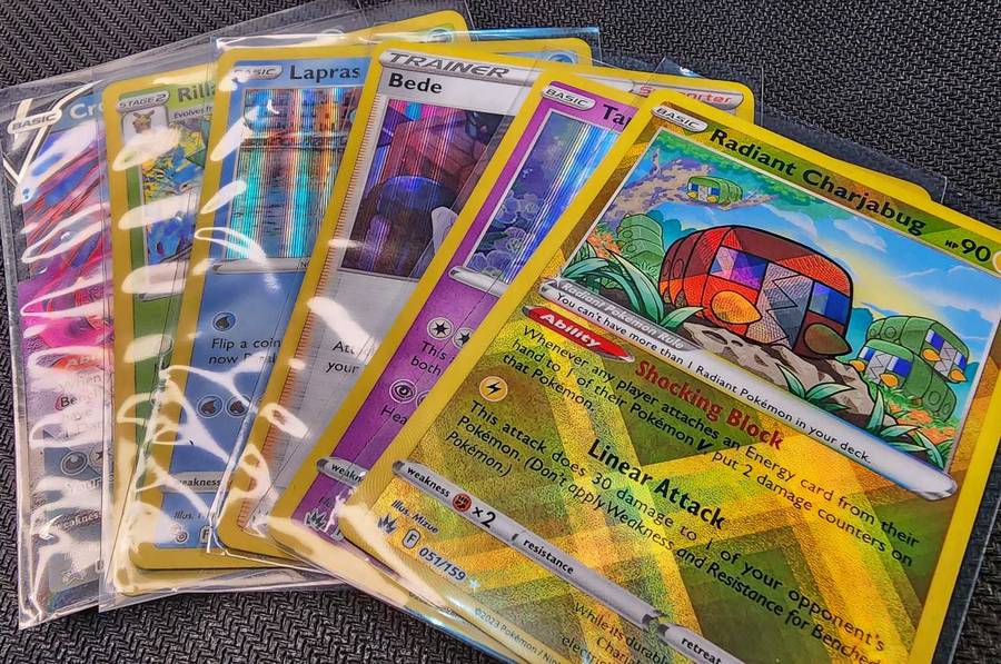 Pokemon Collector's Bundle - Cards & Extras