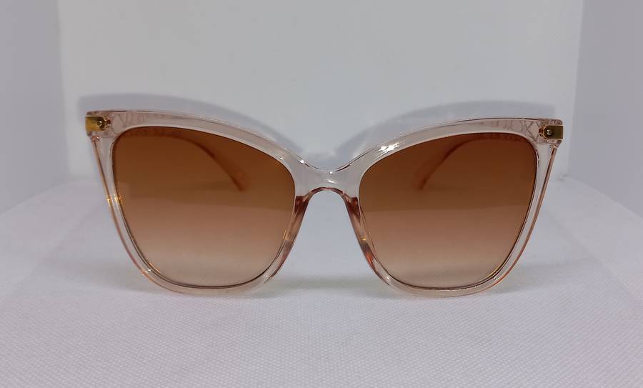 Woman's sunglasses