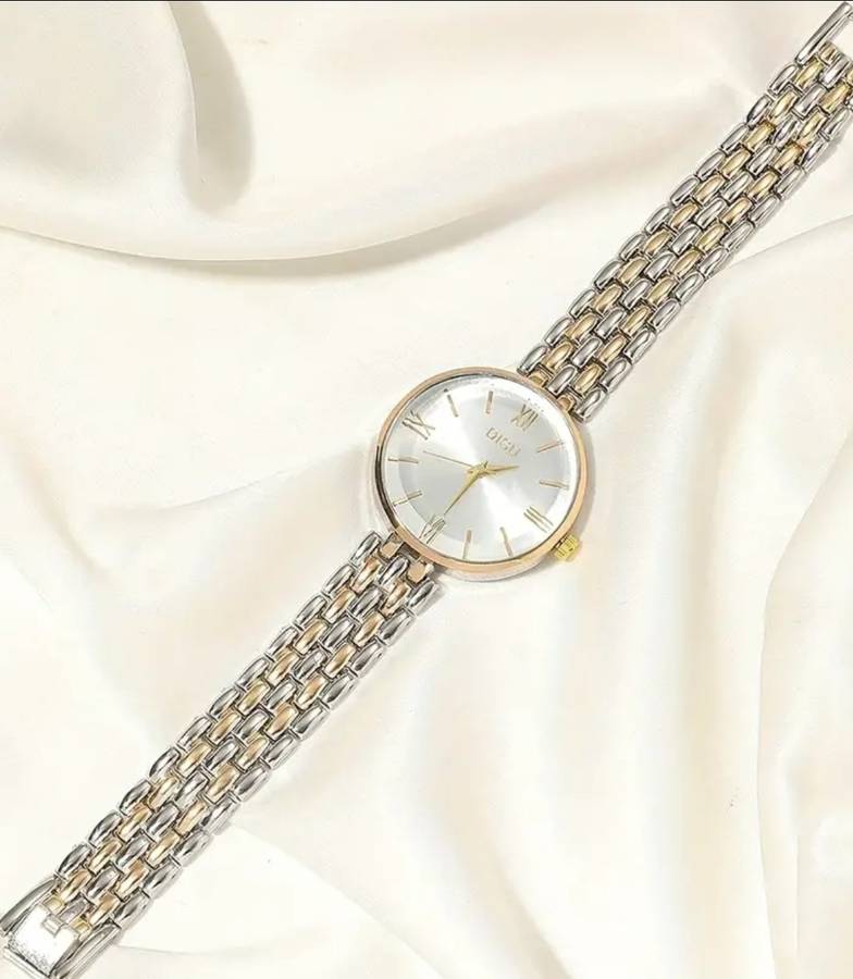 Minimalistic woman's watch