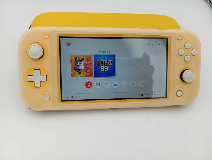 Nintendo Switch Lite  Yellow Fast shipping