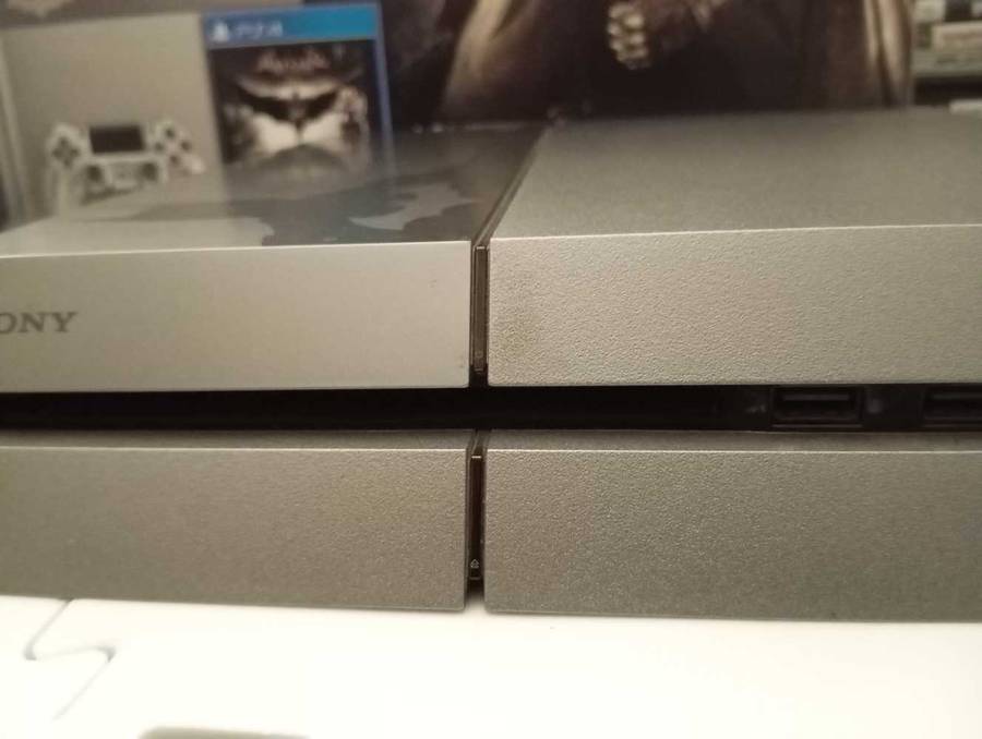 PS4 Limited Edition Batman Console Bundle RARE!!