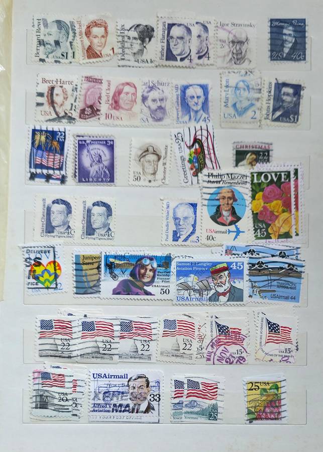 Stock Book: Medium Size 10/20 White with World Used - Nice Starter