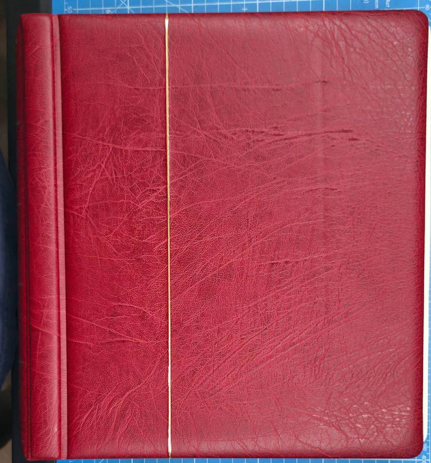 Lighthouse Stamp Album: Pre-Printed Hinge Album for Union/RSA. Some sets complete. Very Nice Starter