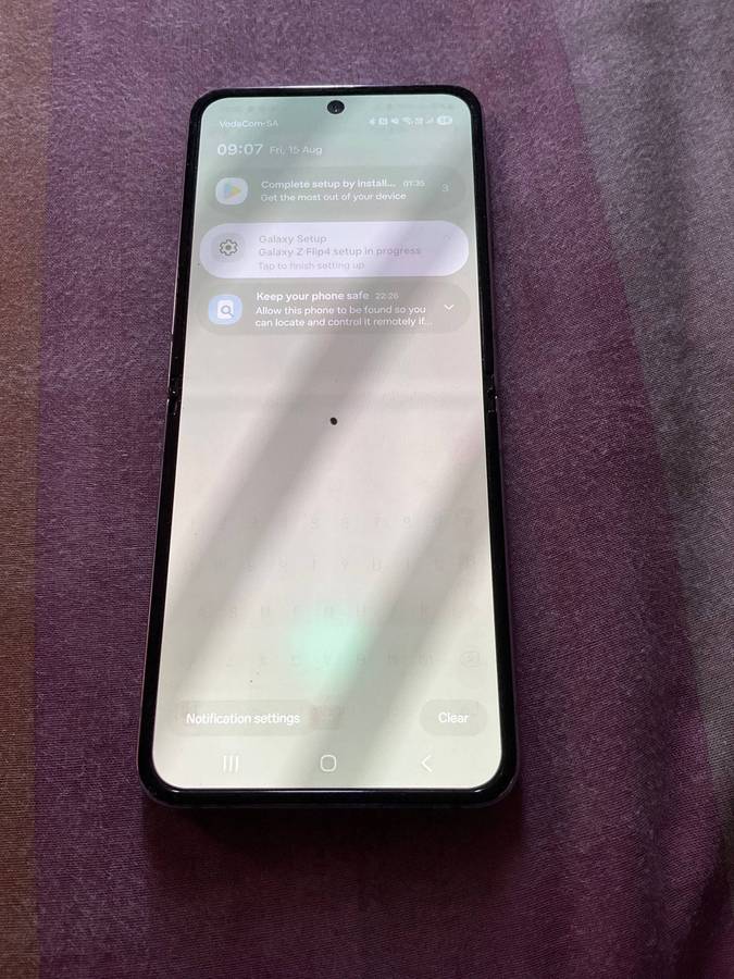 Samsung flip 4
