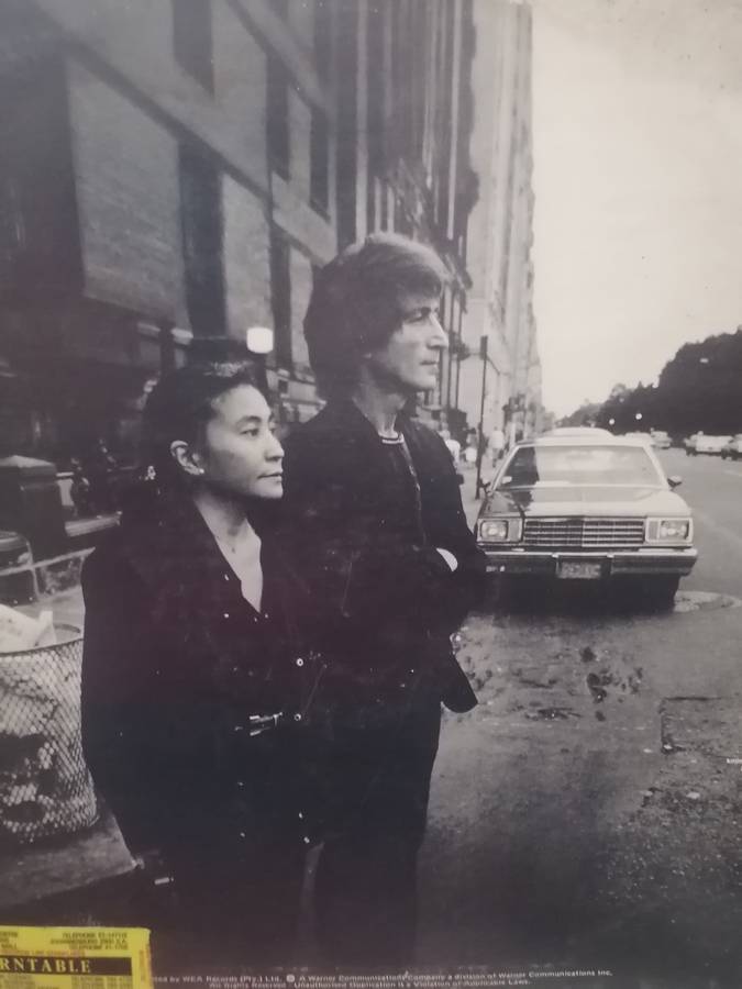 John Lennon & Yoko Ono, Double Fantasy  vinyl in very good condition.
