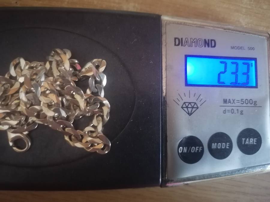 Stunning mens Italian 925. silver flat curb necklace, 7mm wide & 56cm long.