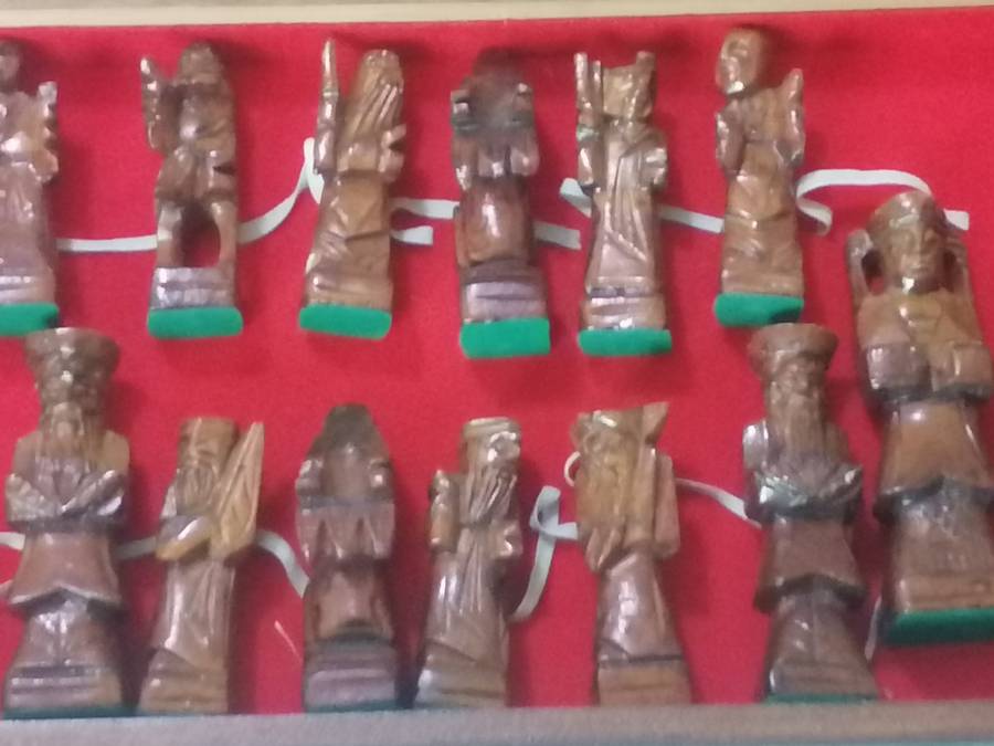 Vintage oriental exquisitely hand carved chess set.