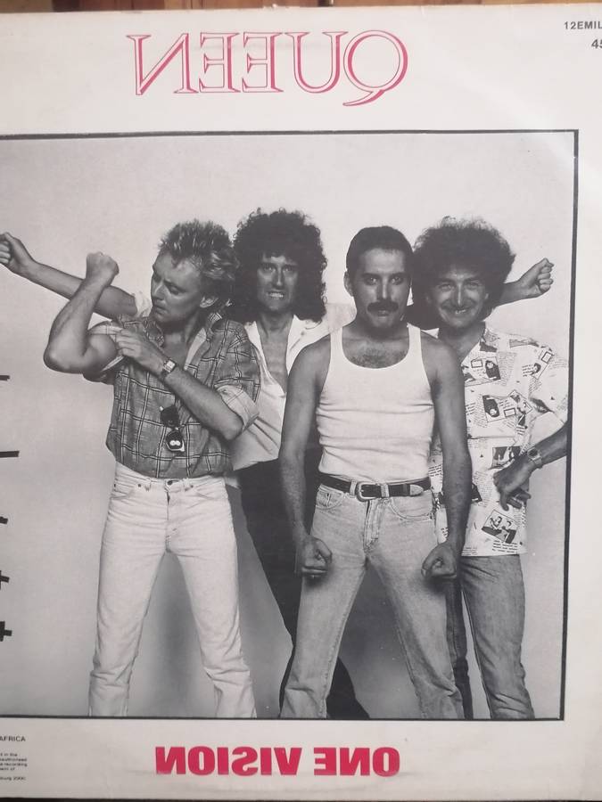 Queen, One Vision, exended vision, vinyl excellent.