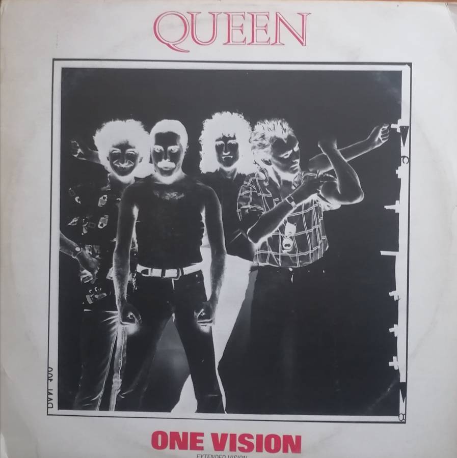 Queen, One Vision, exended vision, vinyl excellent.