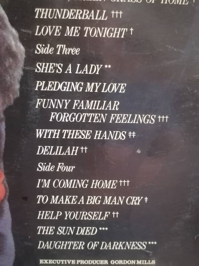 Tom Jones, double album, vinyl's excellent & cover good repaired.