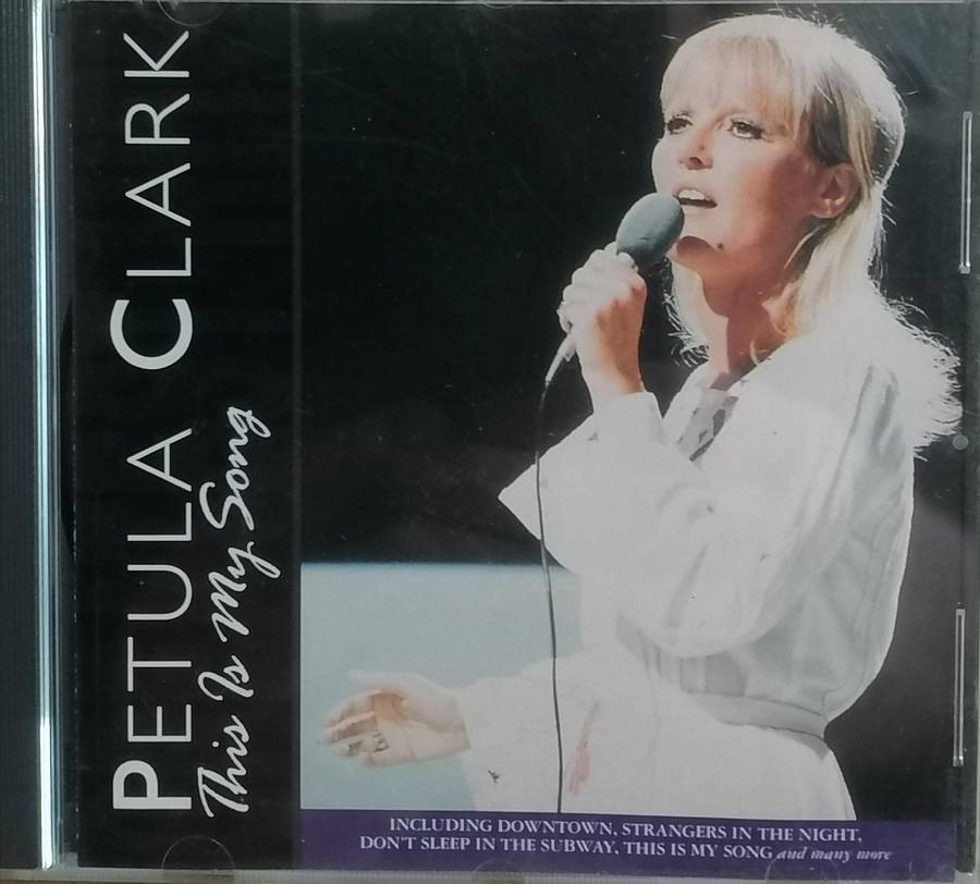 10x Top  original music CD's in very good condition.