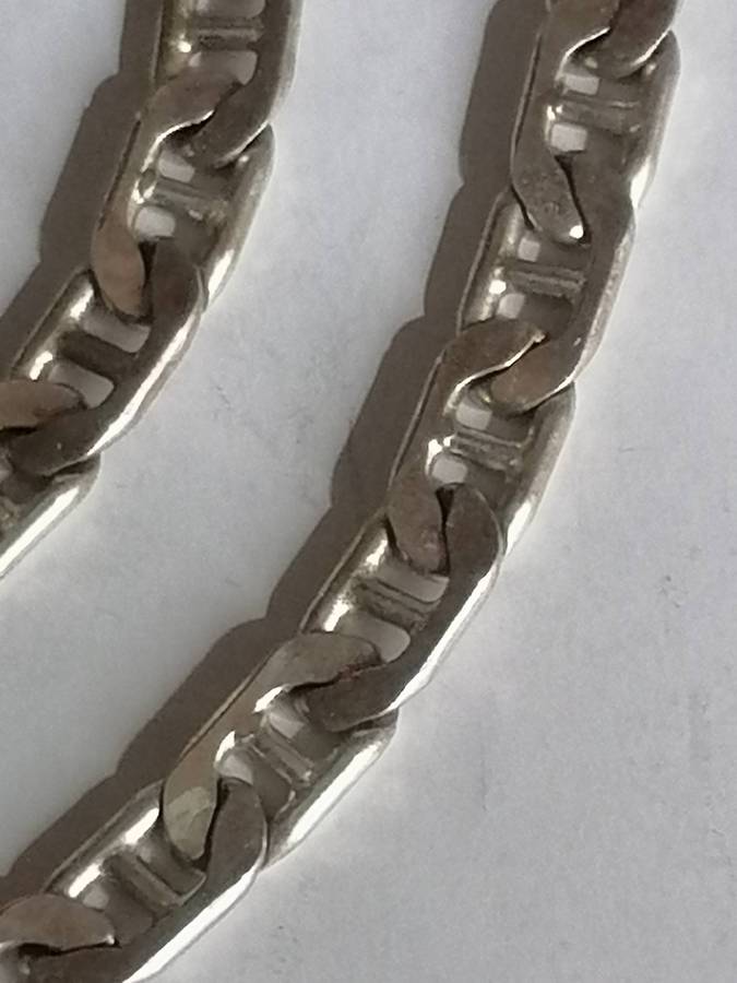 Strong Italian 925. silver link necklace, 4mm wide & 50cm long.