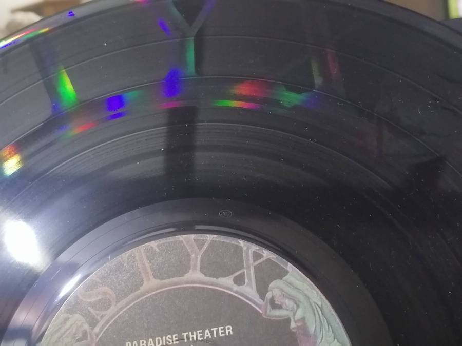 Styx, Paradise Theater, Special Laser etched vinyl, vinyl excellent.