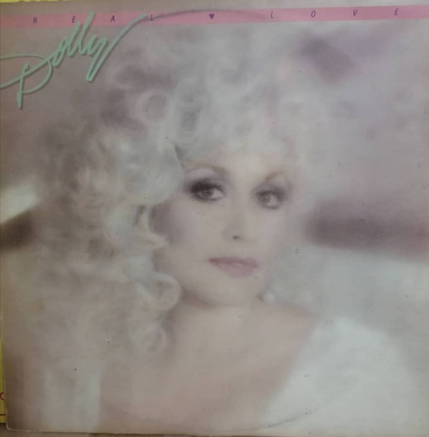 7x Dolly Parton albums, vinyl's excellent to very good.
