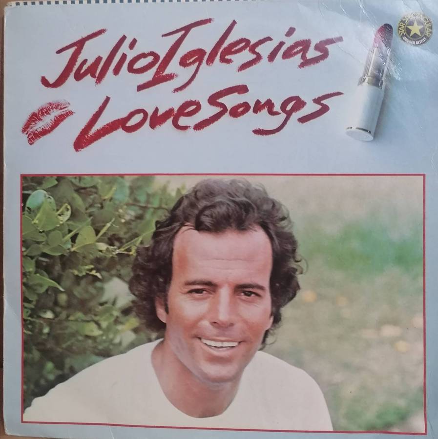 4X Julio Iglesias albums, vinyl's excellent to very good.