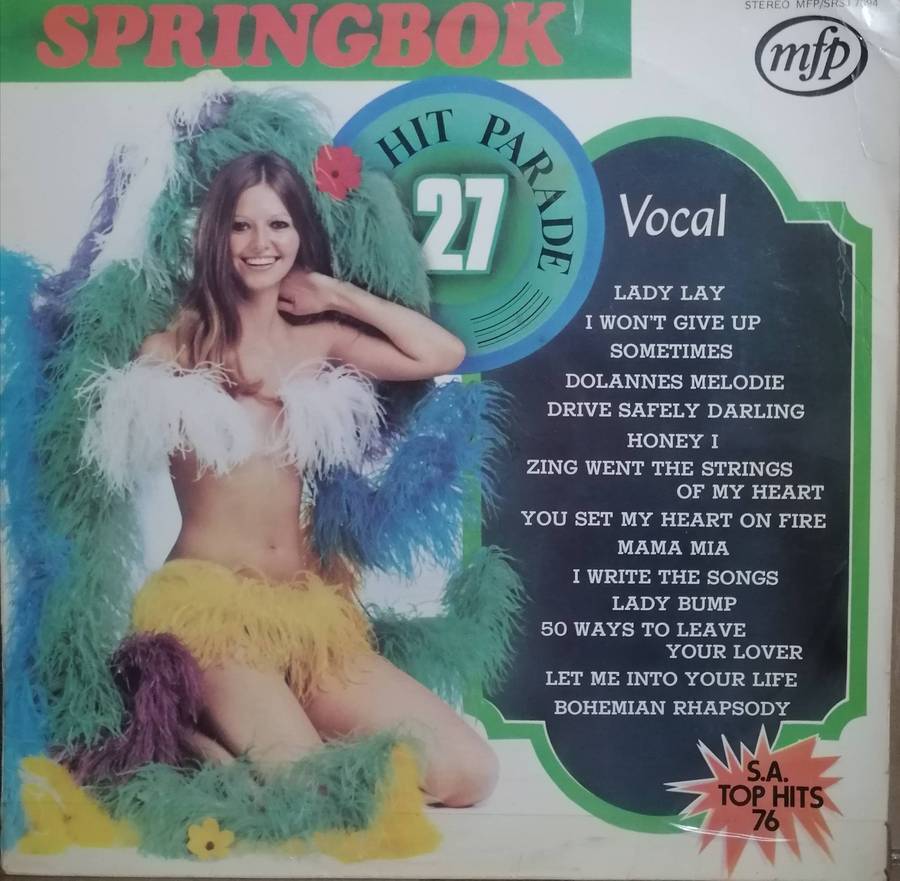 9x Springbok albums, between Vol.20 to 29 (25 not included), vinyl's mostly excellent to very good.