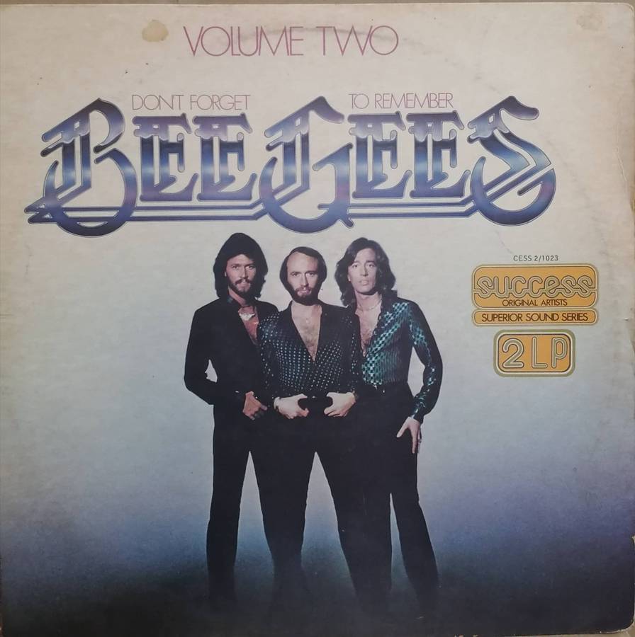 Bee Gees, Don't Foget to Remember, Volume Two, double album. vinyl's very good+.