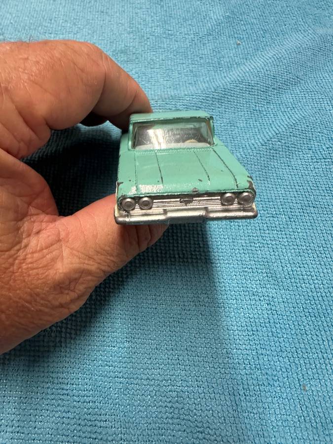 DINKY TOYS