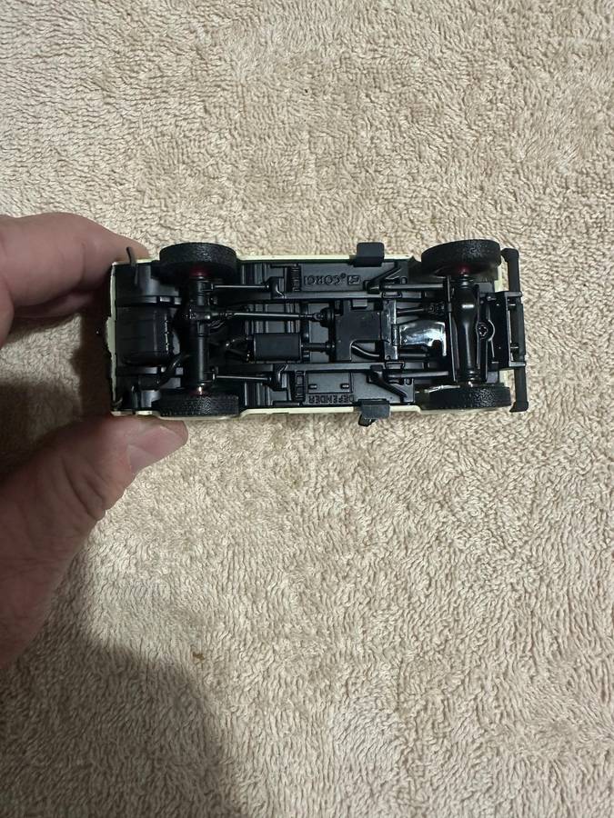 DINKY TOYS