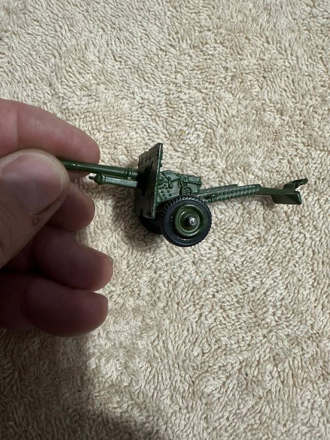 DINKY TOYS