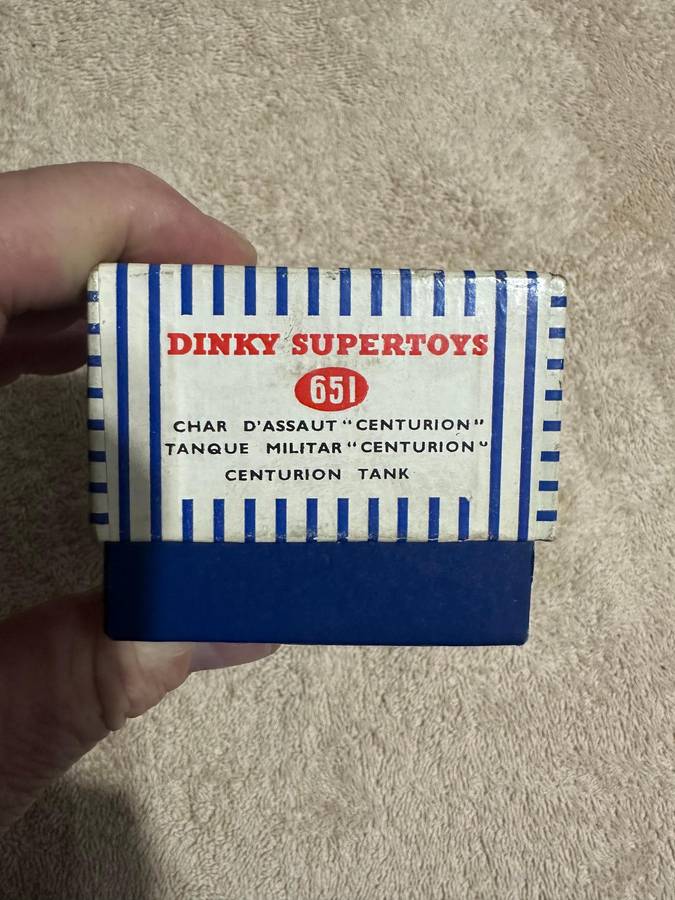 DINKY TOYS