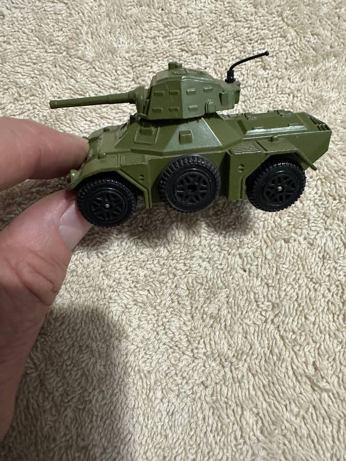 DINKY TOYS