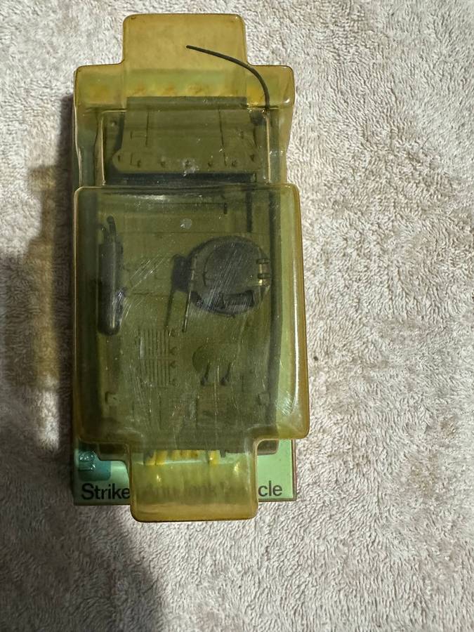 DINKY TOYS