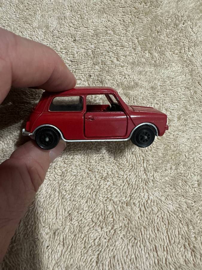 DINKY TOYS