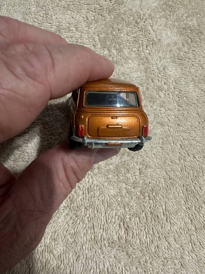 DINKY TOYS