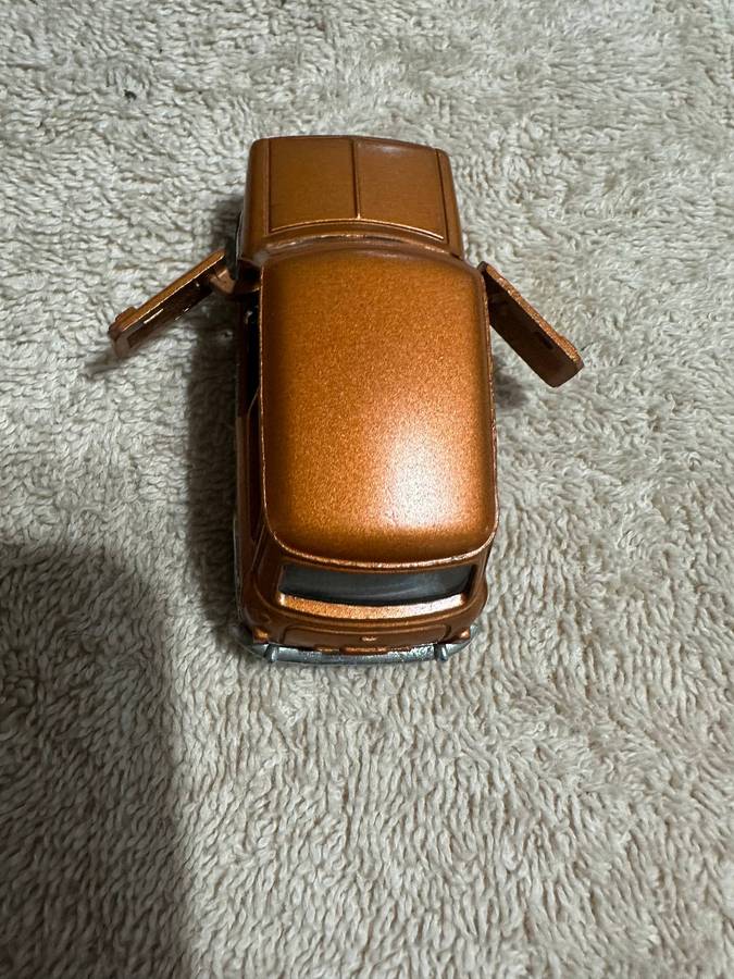 DINKY TOYS