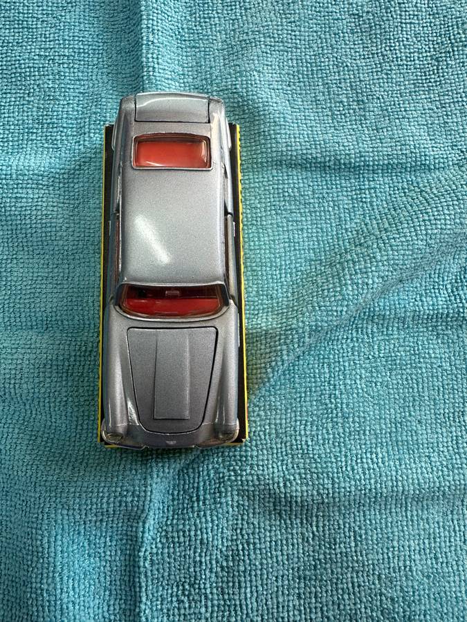 DINKY TOYS