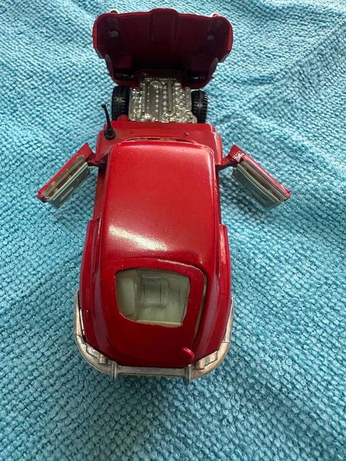 DINKY TOYS