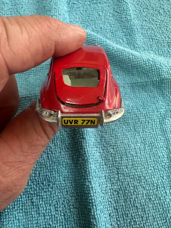 DINKY TOYS