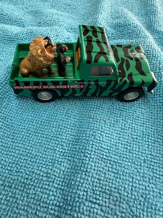 DINKY TOYS