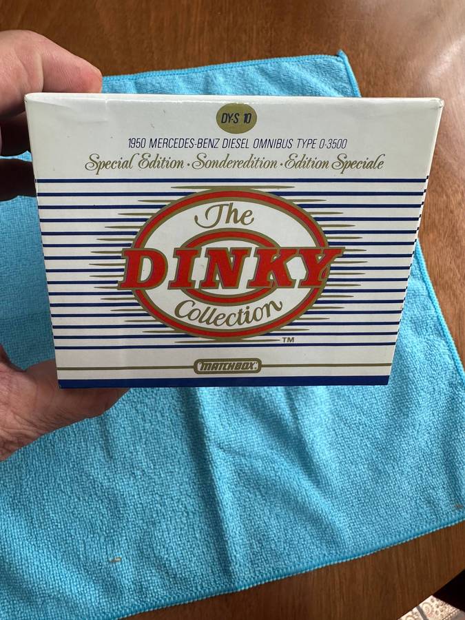 DINKY TOYS
