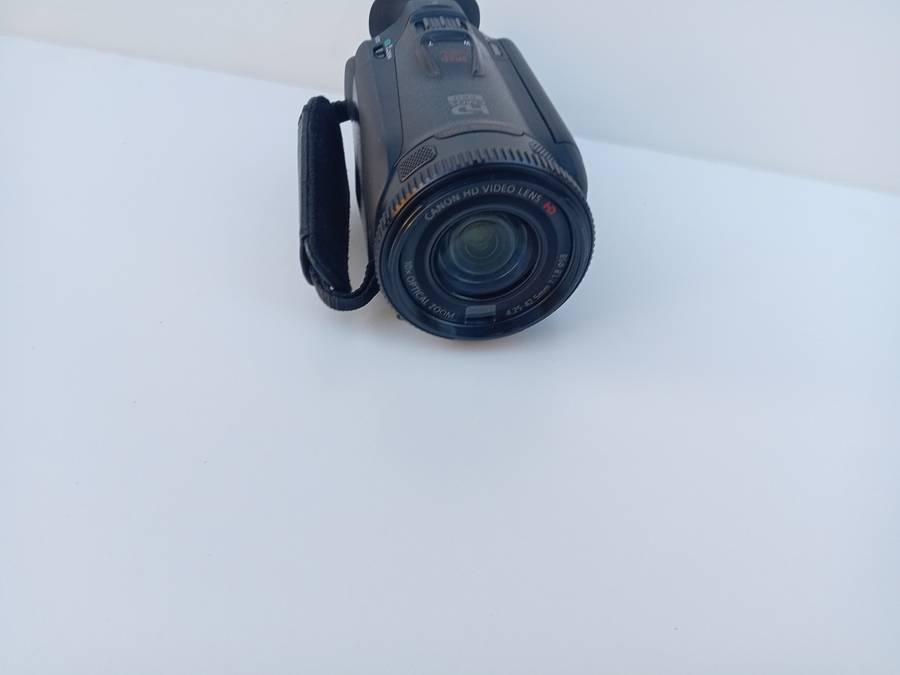 Canon Legria HF G25 Video Camera . Please read