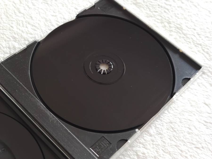 Metal Gear Solid + Metal Gear Solid Special Missions - PS1 / Playstation One Game (PAL)